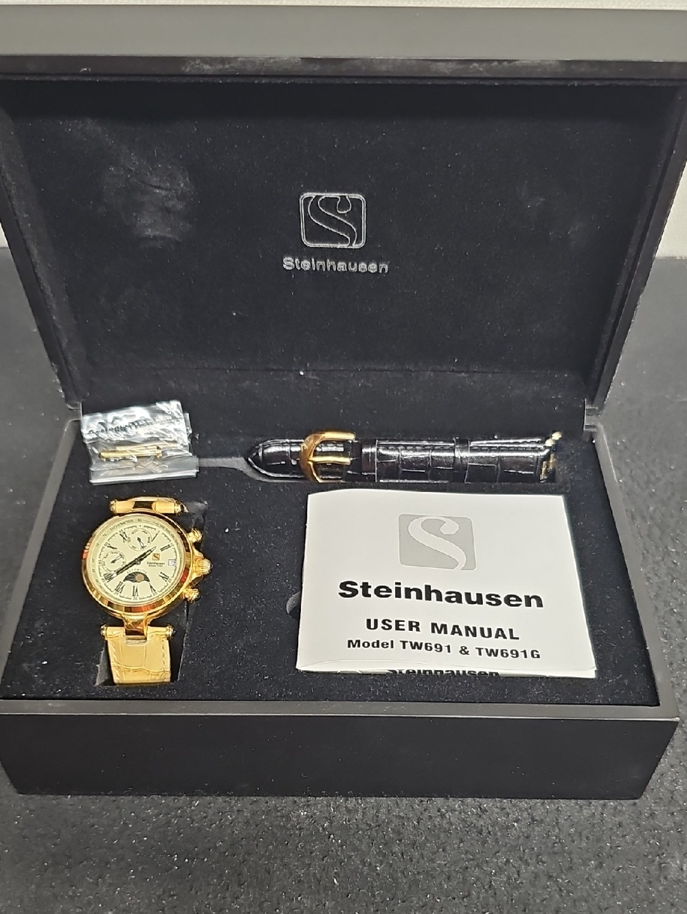 STEINHAUSEN MODEL TW691G MENS WRISTWATCH BFPM-06-043